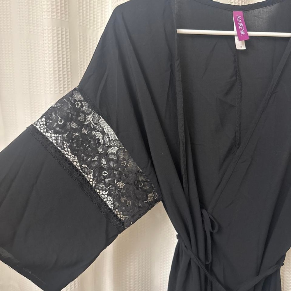 Adore me Robe - Picture 2 of 5